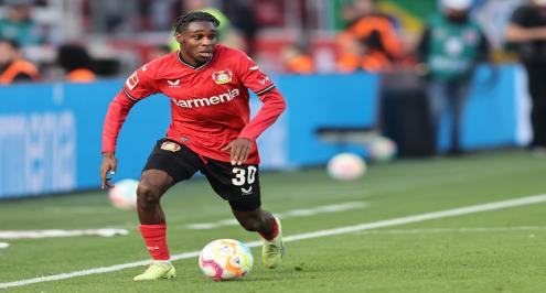 تقارير: أرسنال يتفوق في سباق التعاقد مع جيريمي فريمبونج 